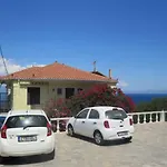 Kallisto 公寓式酒店 4*