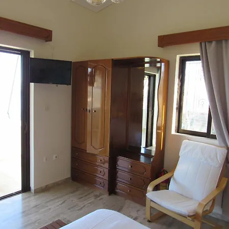 Aparthotel Kallisto 2*
