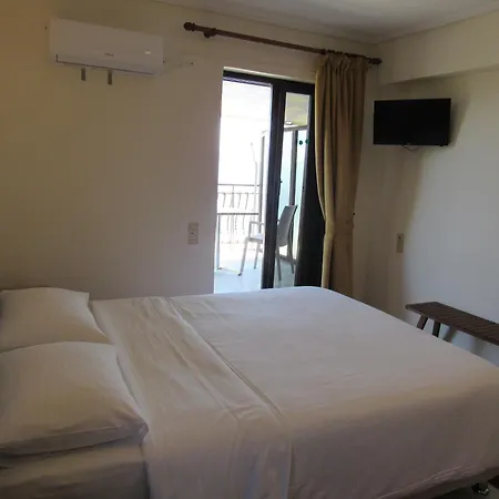 Aparthotel Kallisto 2*