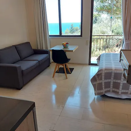 Aparthotel Kallisto 4*