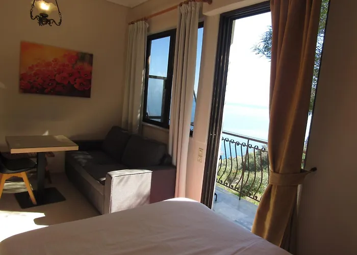 Kallisto Apart-hotel 4*
