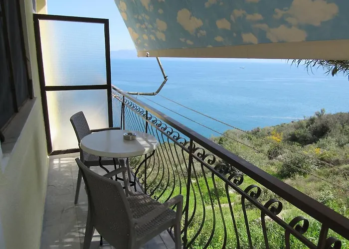 Apart-hotel Kallisto 4*