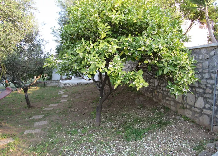 Kallisto Aparthotel 4*