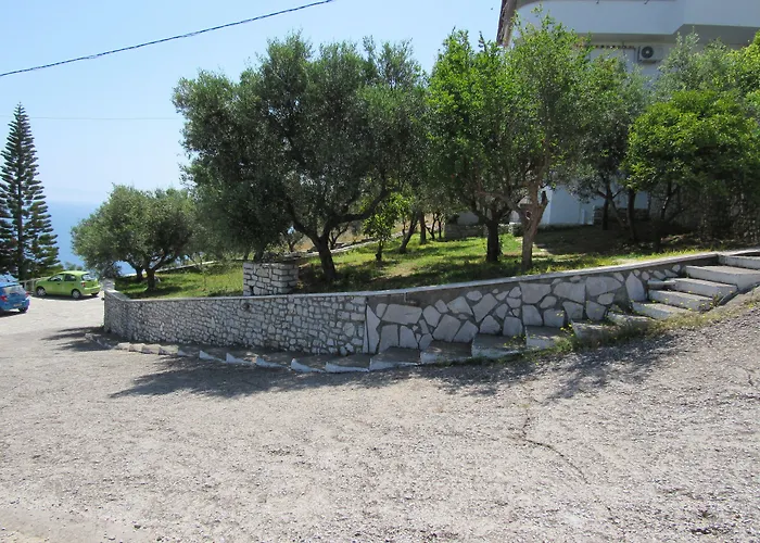 Apart-hotel Kallisto 4*