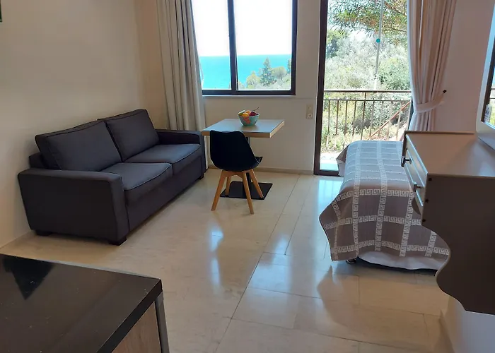 Apart-hotel Kallisto 4*
